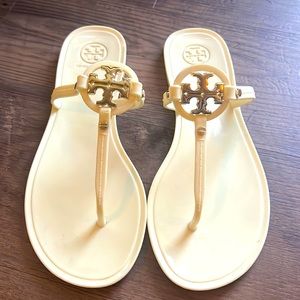 Tory Burch Mini Miller Thong Sandal, like New size 7!